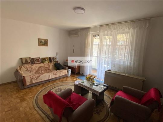 Prodaja Stana – Zemun Polje, ulica Bergerovih