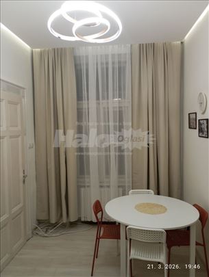 Retko u ponudi Trg slobode