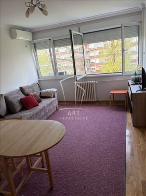 Stari Merkator, Gramšijeva, sa garažnim mestom ID#