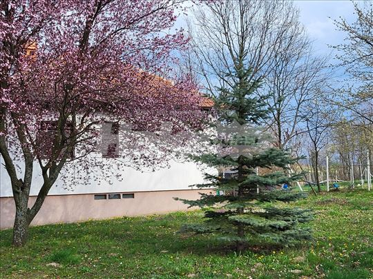 Kosmaj Babe vikend naselje izvanredna lokacija