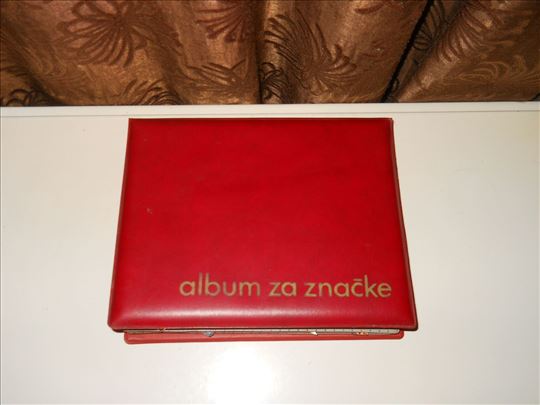 Album sa znackama