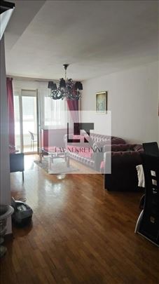 Veliki stan u centru