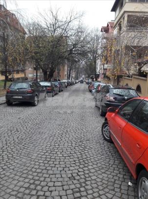 Kod restorana Vidovdan i hotela Nova city