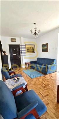 Labudovo brdo, 74m2