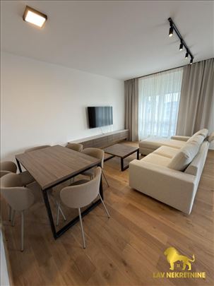 Nov neuseljavan stan u novoj zgradi,potpuno lux