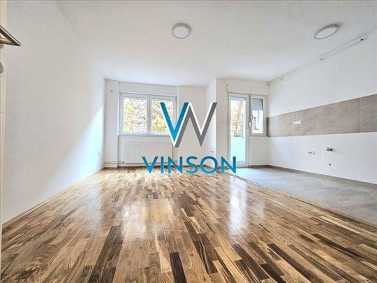 Novi Sad, Adamovićevo - Renoviran jednoiposoban st