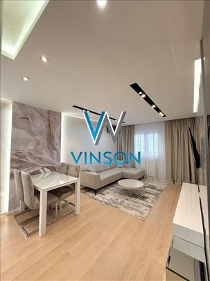 Novi Sad, Bulevar Evrope - Namešten trosoban stan 