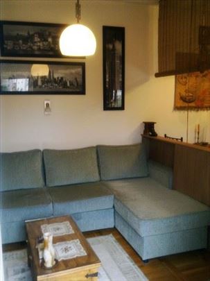 Politova, novija zgrada, 36m2, dve sobe, terasa