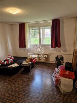 Retko u ponudi, garsonjera, Kanarevo brdo