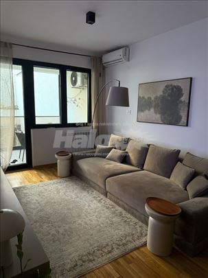 Atraktivan stan na Vracaru