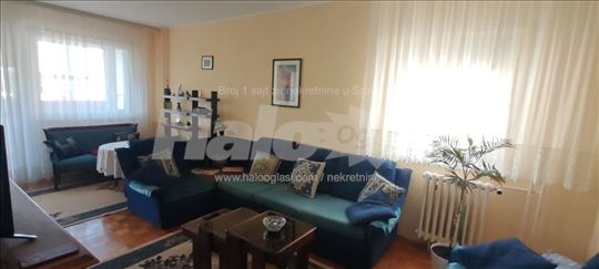 Blok 62, 2.5 soban, 83m2, 7/16, CG, garaza posebno