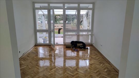 Blok 70A stan u prizemlju kao poslovni prostor 