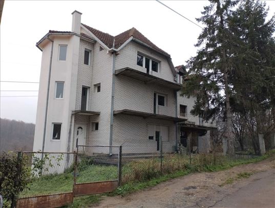 Čukarica, Sremčica, 411m2, 13,28 ari