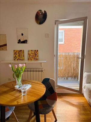 Funkcionalan stan na dobroj lokaciji