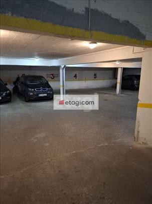 Garažno mesto, 15m2, Vračar