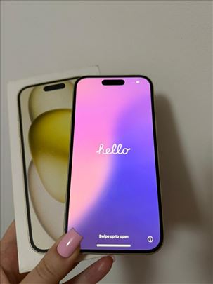 Iphone 15 očuvan!
