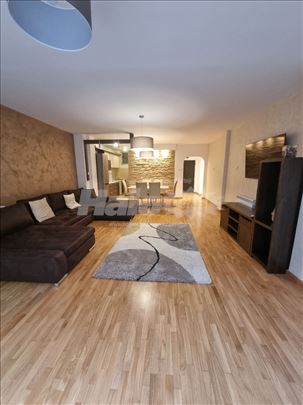 Moderno opremljen stan, Vračar, Crveni krst