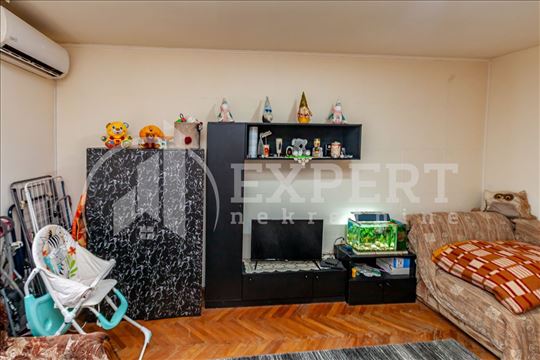 Na prodaju jednoiposobni stan 38.5 m2