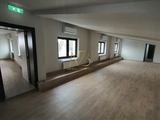 Poslovni prostor – 162 m²