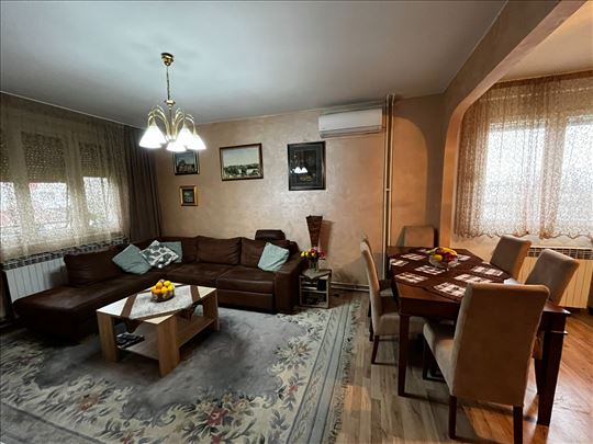 Retko u ponudi! 6.0 stan, dvoetažni, uknjižen