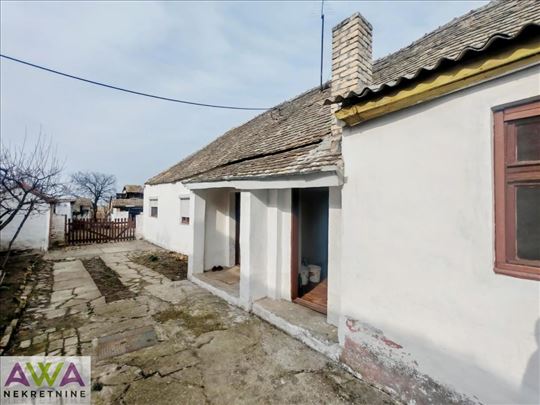 Stanišić – Kuća 146m² na placu 720m², mogućnost dv
