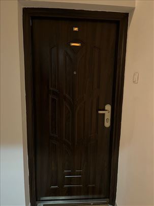 Ulazna vrata od stana