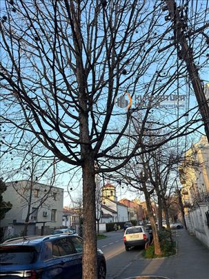  Vračar -  odlična lokacija, sprat, struktura  