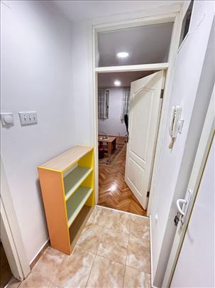 Vrh, Novo, Namesteno