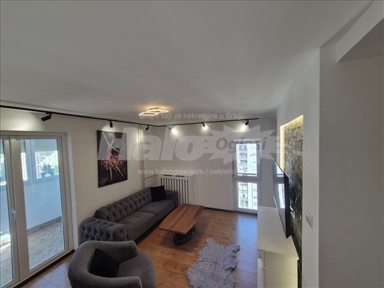 3.0 Jurija Gagarina, 78T , CG, renoviran, uknjižen