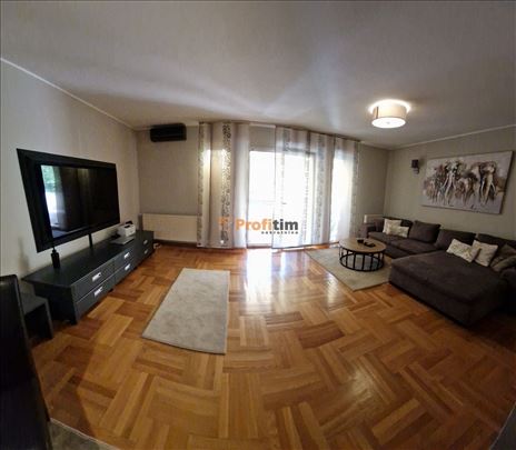 Banovo brdo,Petra Lekovića, 3.0, 103m2, renoviran.