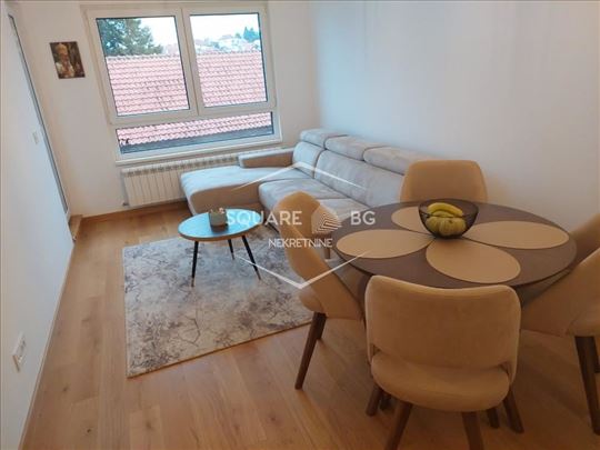 Kluz, 2.0 namešten, parking ID#5411