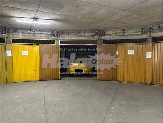 Garaža kod Kosančićevog Venca, Stari Grad