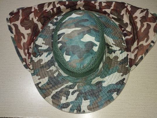 Maskirni lovački šešir