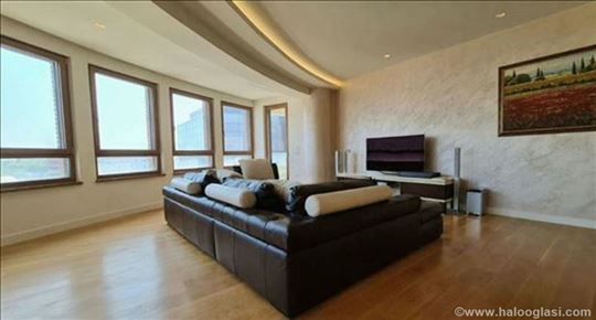 Novi Beograd,Tresnjinog Cveta, lux novogradnja