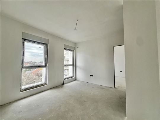 Novogradnja 44m² kod FON-a Useljenje jul ID#2610