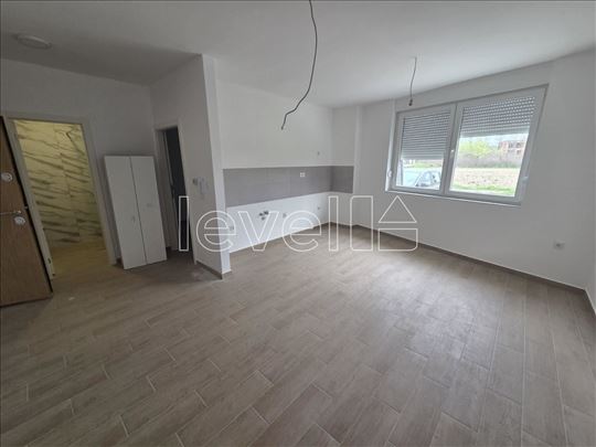 Stan,Novi Sad,Adice,kv: 38.00