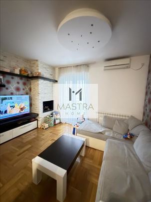 Đeram, Jedrenska - 61m2 3.0 sa garažom