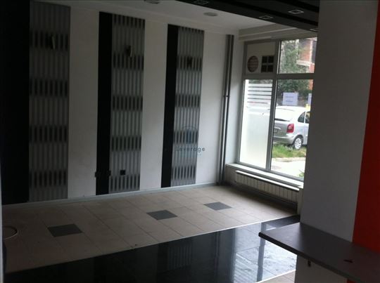 Lokal, Južni bulevar, 33m2