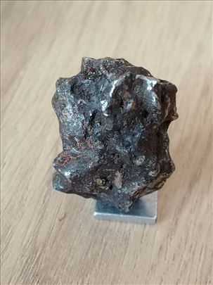 Meteorit gvozdeni 45,30 grama