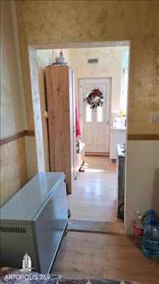 Renovirana garsonjera na izuzetnoj lokaciji ID#112