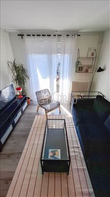 Savršena lokacija, renoviran, opremljen