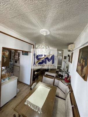 Zemun, centar, odličan stan 62m2