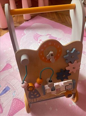 Drvena guralica za prohodavanje i za igranje