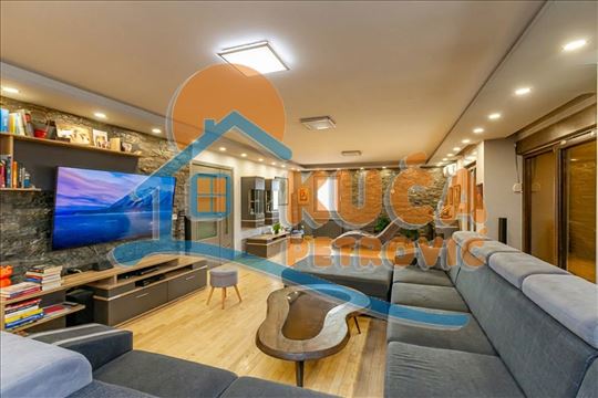 Ekskluzivna ponuda stana, Palilula, III sprat, 