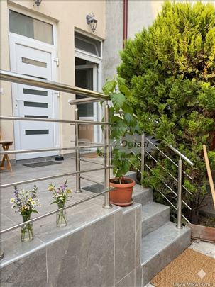 Mirna oaza u zelenilu (38m2) – Internet uključen