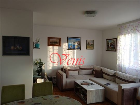 Salajka ul. Đorđa Zličića 42 m2