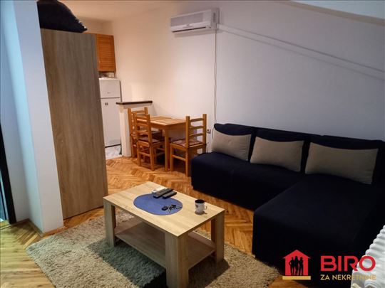 Stan,Novi Sad,Centar,kv: 23.00, ID: 1012936