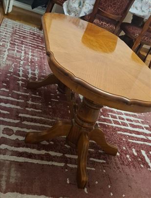 Sto stilski za dnevnu sobu