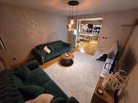 Troiposoban stan za izdavanje, Zemun,Gornji grad