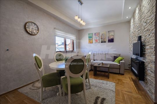 Viogorska uzi centar, kompletno opremljen 41m2